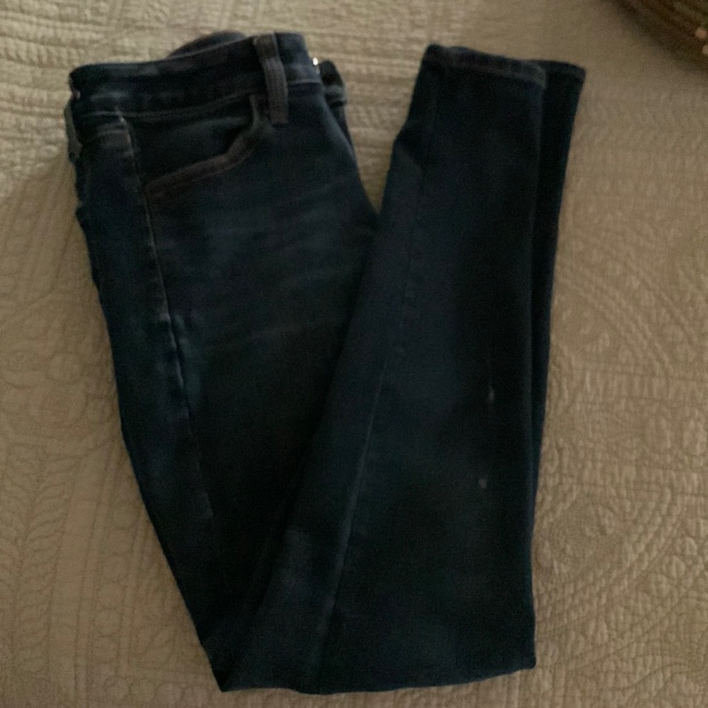 Super soft and stretchy. AMERICAN EAGLES OUTFITTER.  Jogging.  dark blue